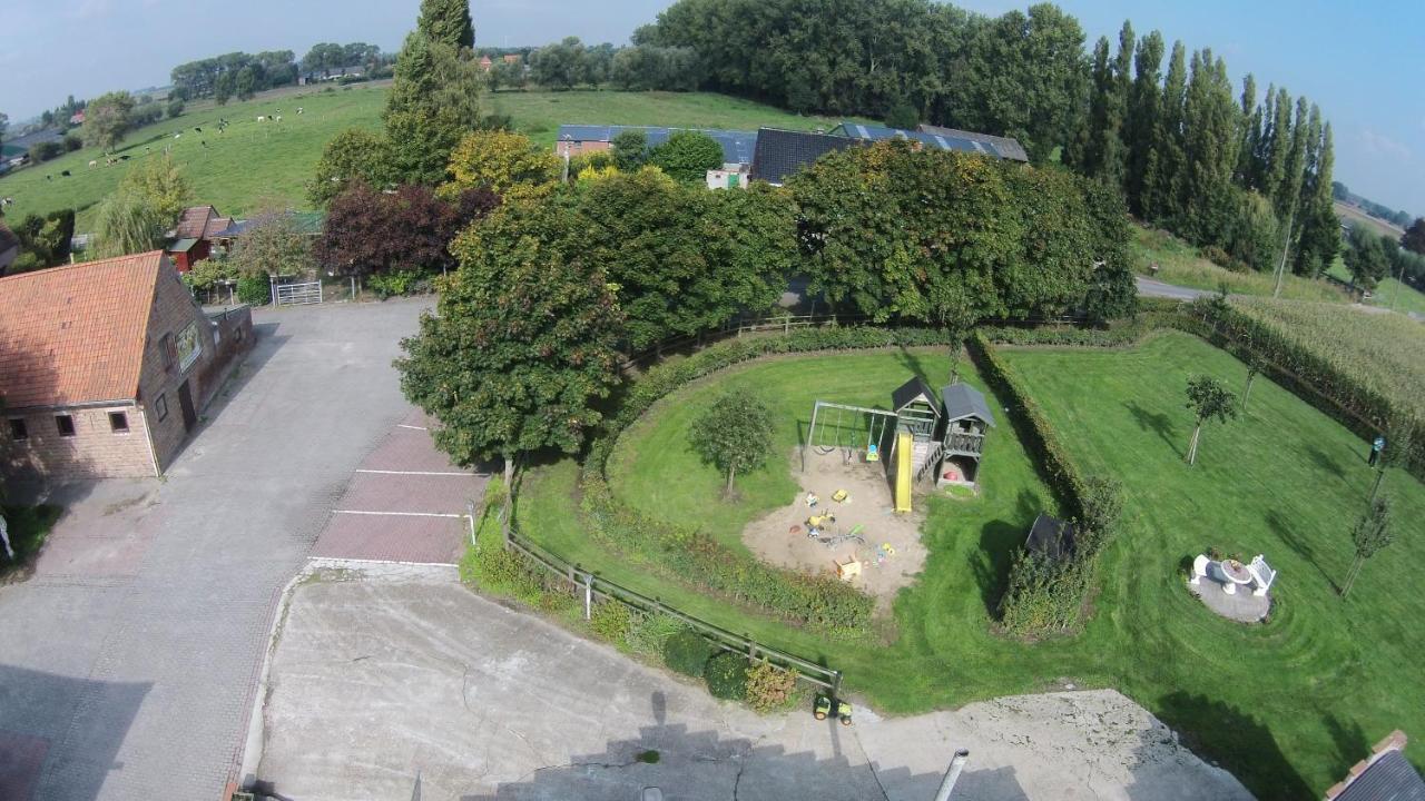 B&B Blauwkasteelhof Koekelare Buitenkant foto