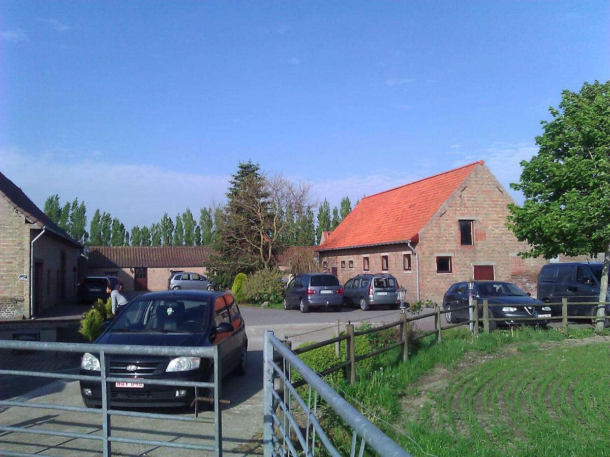 B&B Blauwkasteelhof Koekelare Buitenkant foto